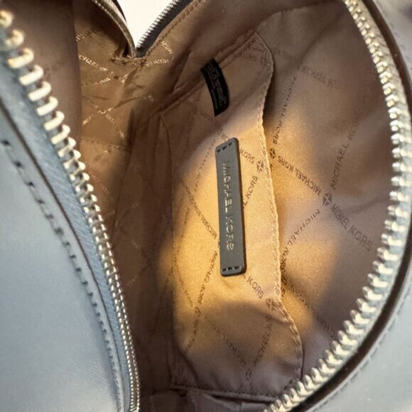 Michael Kors Jaycee Ombré Logo Mini Backpack Convertible – Lightly Used Like New - Picture 7 of 8